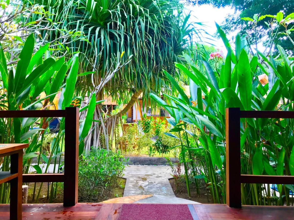 Cotton Tree Cottages Gili Trawangan Exterior foto