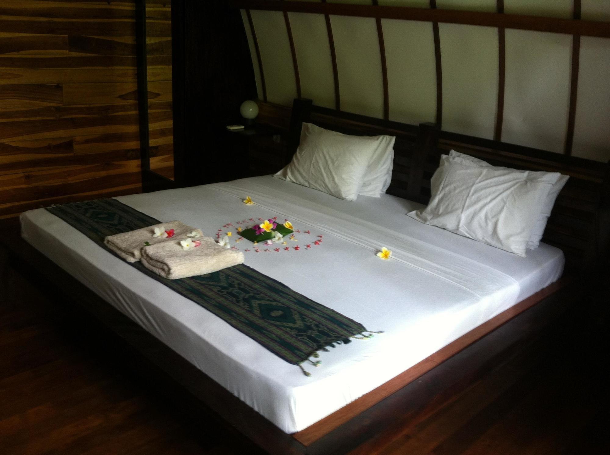 Cotton Tree Cottages Gili Trawangan Exterior foto